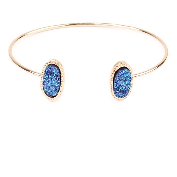 Blue Druzy bracelet - Picture 1 of 3
